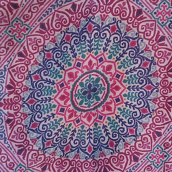 Mandela Tassel Textile Tablecloth - Picture 11 of 13